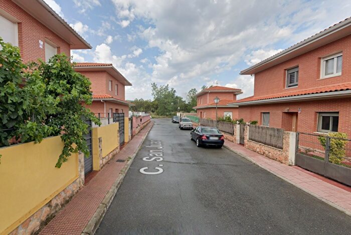 Casa en venta en Pelayos de la Presa, Madrid de 4 habitaciones