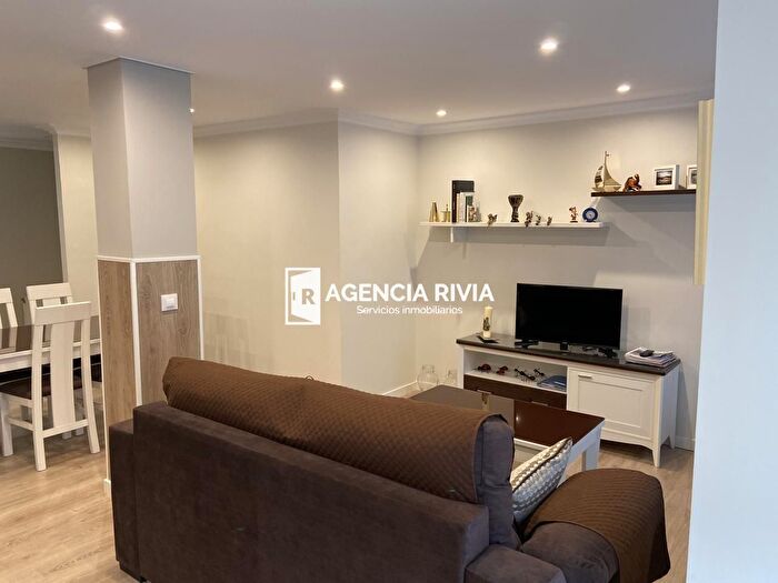 Casas en venta y pisos alquiler - 3