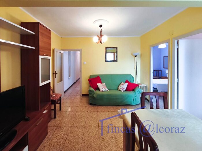 Casas en venta y pisos alquiler - 2