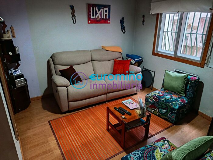 Casas en venta y pisos alquiler - 3