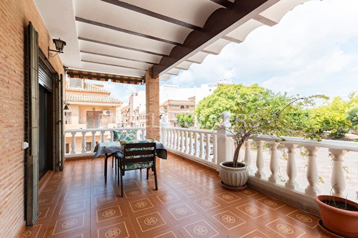 Casas en venta y pisos alquiler - 1