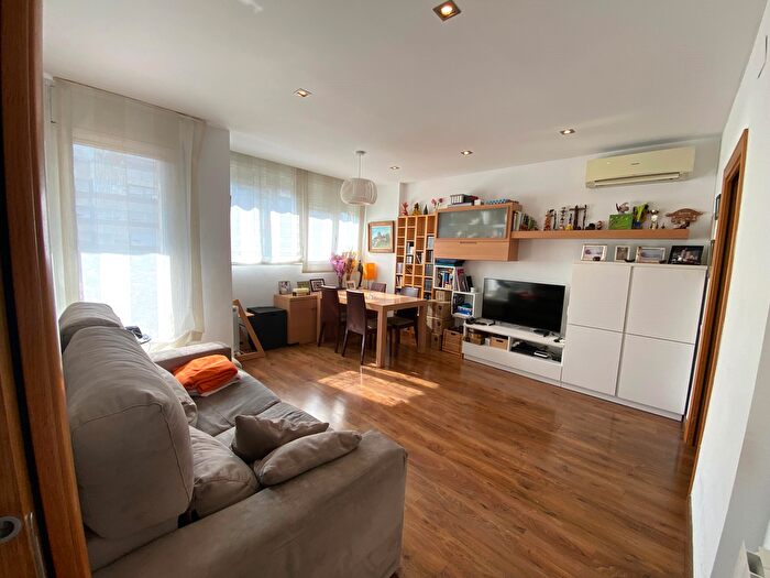Piso en venta en Sant Andreu, Navas de 2 habitaciones