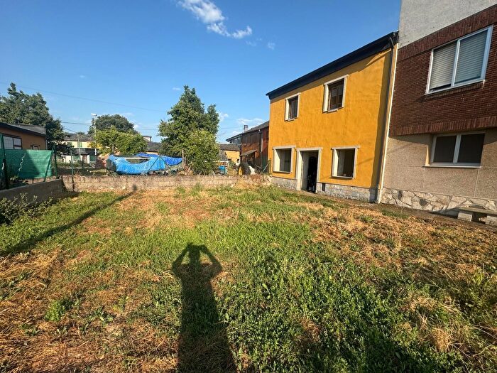 Casas en venta y pisos alquiler - 2