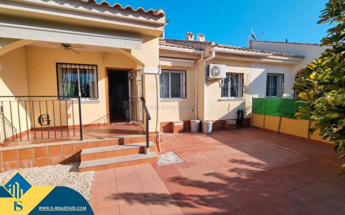 Casa en venta en El Moncayo El Pòrtic, Guardamar del Segura de 3 habitaciones
