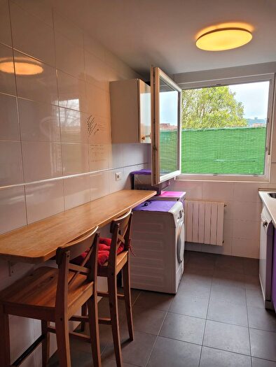 Casas en venta y pisos alquiler - 2