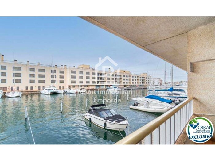Piso en venta en Port Grec Port Moxó, Empuriabrava de 2 habitaciones