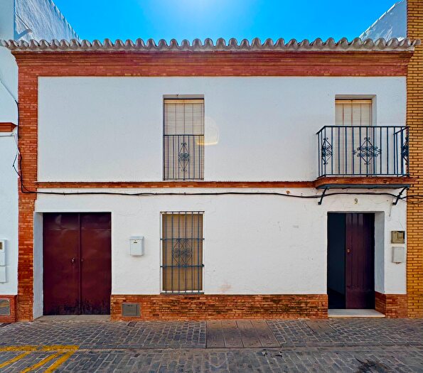 Casas en venta y pisos alquiler - 1