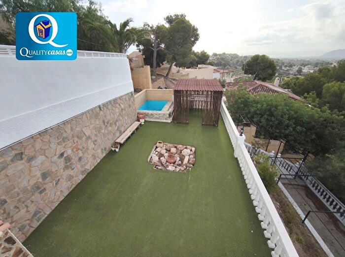 Casas en venta y pisos alquiler - 3