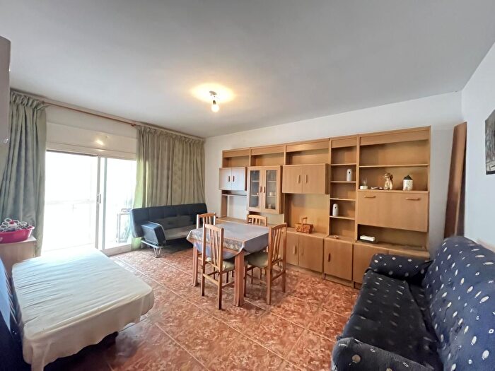 Piso en venta en Rocafonda, Mataró de 2 habitaciones