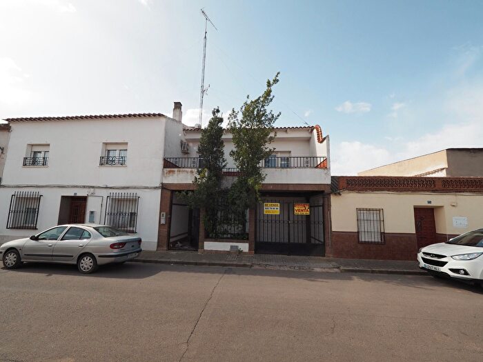 Casa en venta en Argamasilla de Alba, Ciudad Real de 2 habitaciones