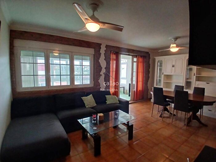 Piso en venta en Galicia, A Coruña de 3 habitaciones