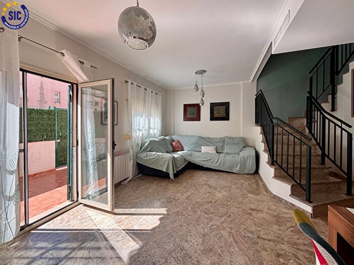 Casas en venta y pisos alquiler - 2