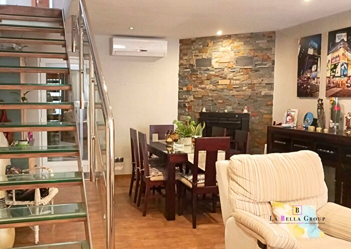 Casa en venta en Castillo de Locubín, Jaén de 6 habitaciones