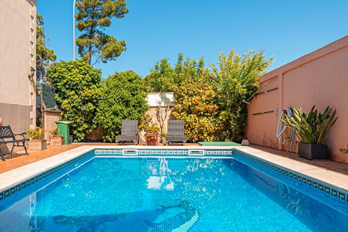 Casas en venta y pisos alquiler - 1