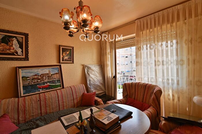 Casas en venta y pisos alquiler - 2