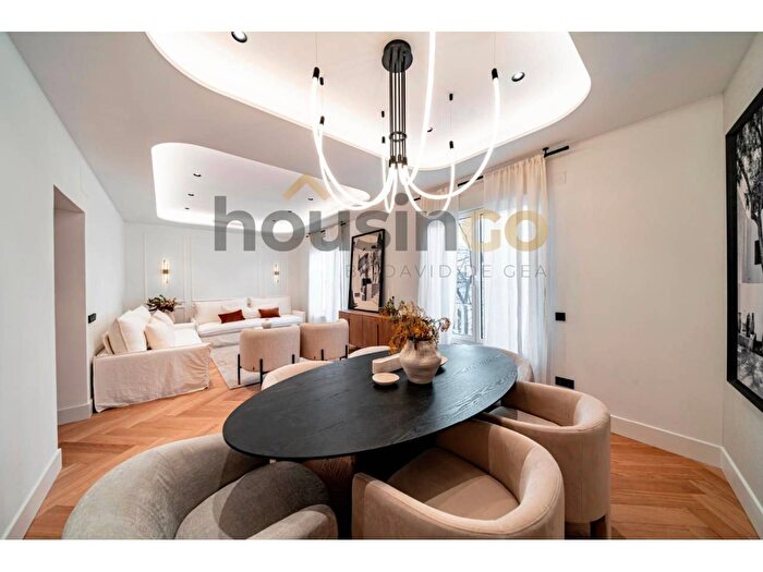 Piso en venta en Comunidad de Madrid, Madrid de 3 habitaciones