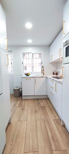 Casas en venta y pisos alquiler - 2