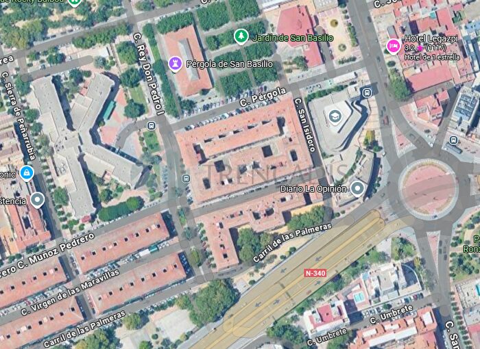 Casas en venta y pisos alquiler - 2