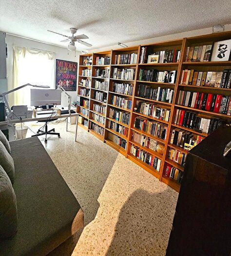 Casas en venta y pisos alquiler - 3