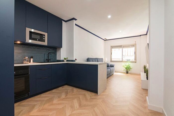 Casas en venta y pisos alquiler - 2
