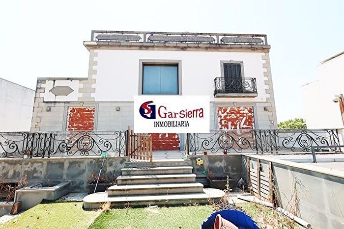 Casas en venta y pisos alquiler - 1