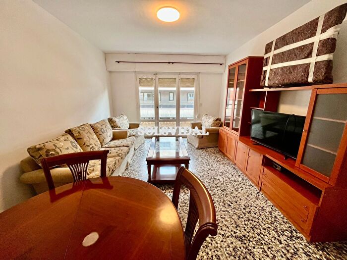Casas en venta y pisos alquiler - 2