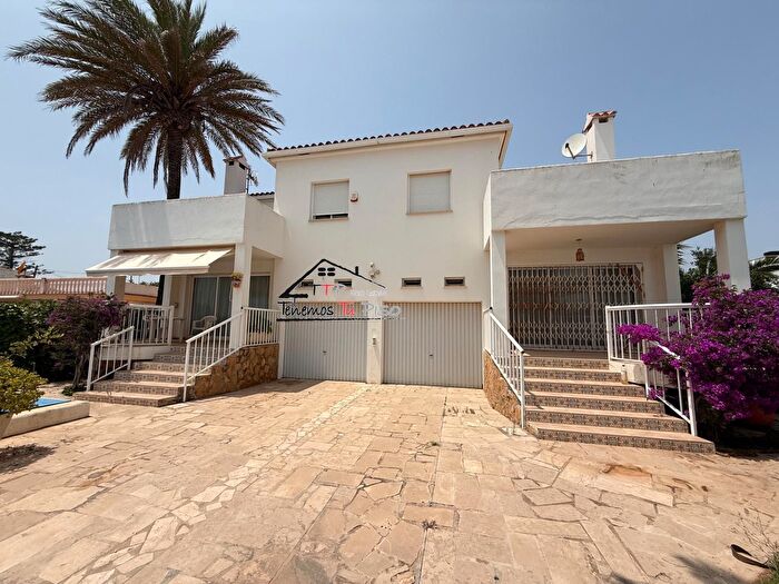Casa en venta en Costa Norte, Vinaròs de 8 habitaciones
