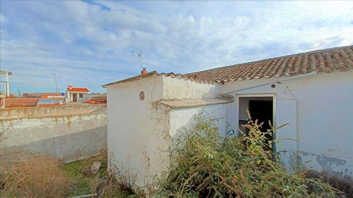 Casas en venta y pisos alquiler - 2