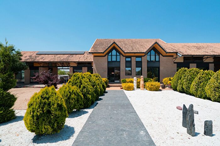 Casa en venta en Valdetorres de Jarama, Madrid de 4 habitaciones