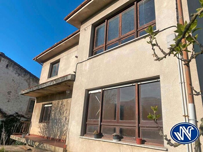 Casa en venta en Molledo, Cantabria de 4 habitaciones