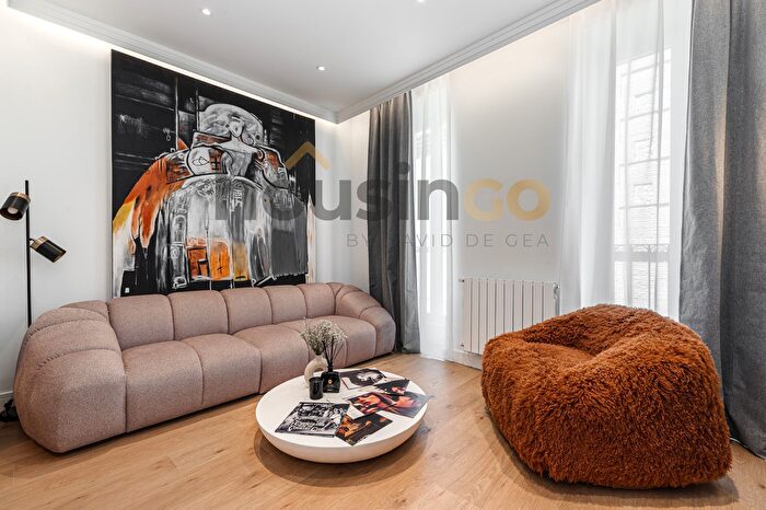 Casas en venta y pisos alquiler - 1