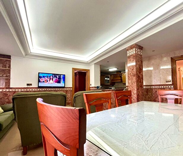 Casas en venta y pisos alquiler - 2