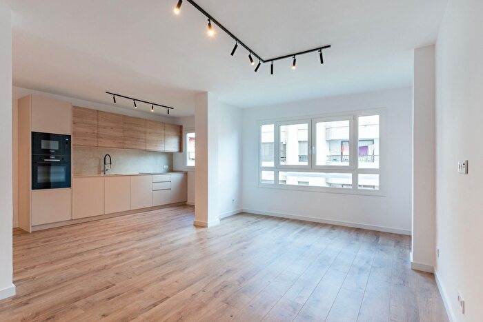 Piso en venta en Centre, Cort de 3 habitaciones