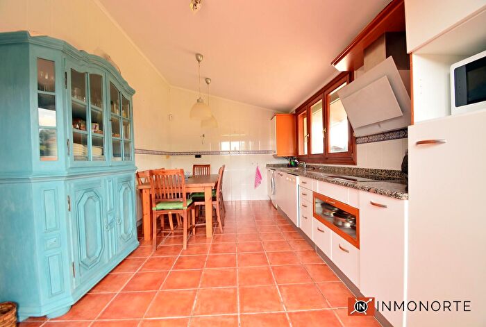Casas en venta y pisos alquiler - 3