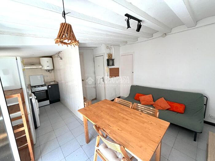 Casas en venta y pisos alquiler - 1
