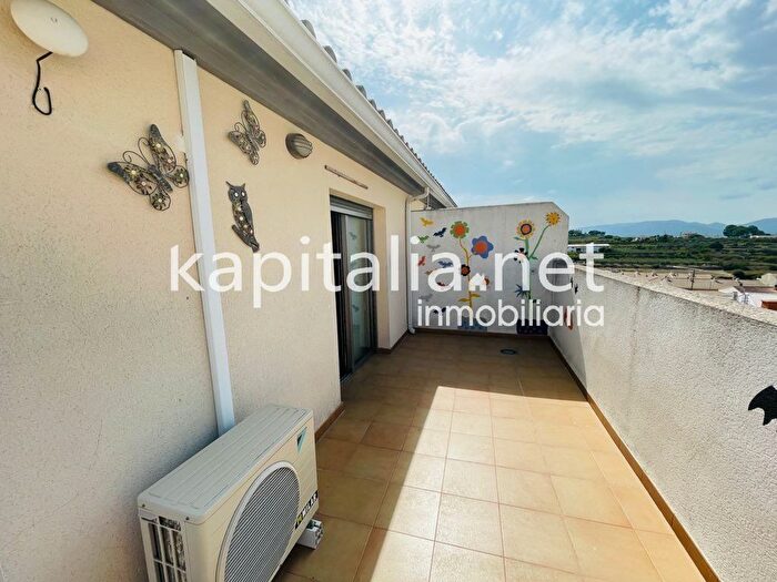 Piso en venta en El Palomar, Valencia de 2 habitaciones