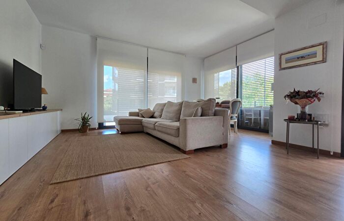 Piso en venta en Turó de Can Mates, Sant Cugat del Vallès de 4 habitaciones