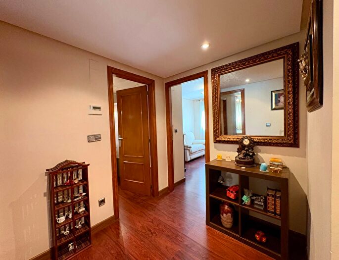Casas en venta y pisos alquiler - 3