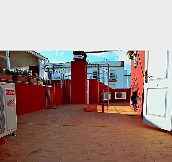 Piso en venta en Camposoto Gallineras, San Fernando de 4 habitaciones