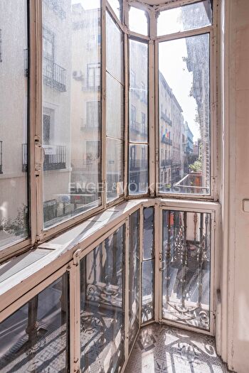 Casas en venta y pisos alquiler - 3