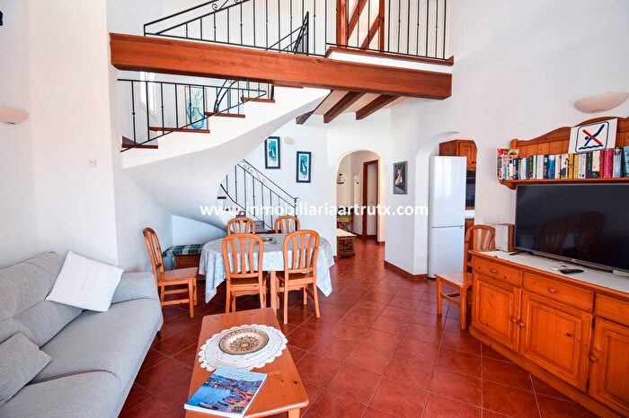 Casas en venta y pisos alquiler - 2