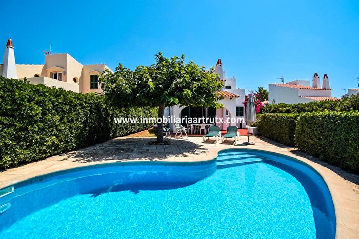 Casas en venta y pisos alquiler - 1