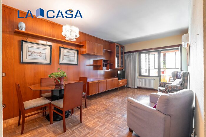 Piso en venta en Arganzuela, Acacias de 3 habitaciones