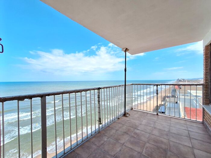 Piso en venta en El Perelló, Sueca de 4 habitaciones