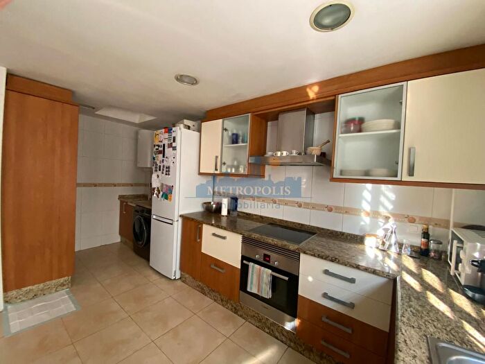 Casas en venta y pisos alquiler - 2