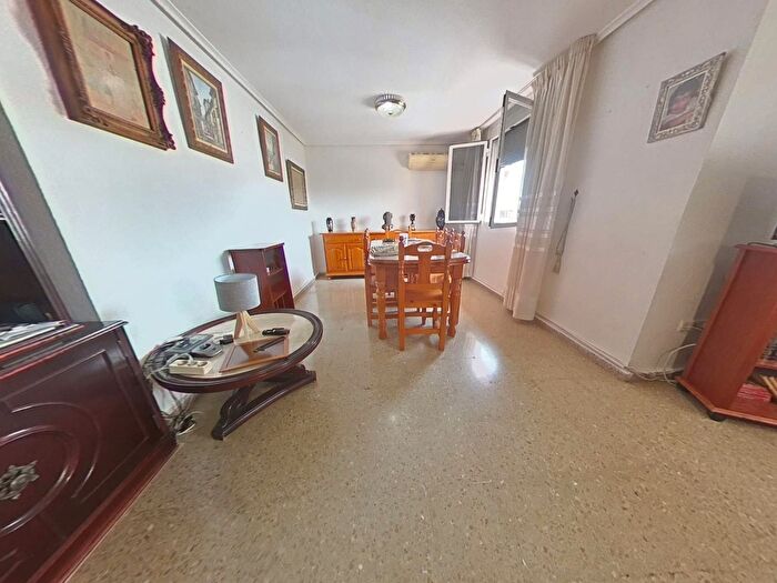 Piso en venta en Sureste, Fuensanta Arcángel de 6 habitaciones