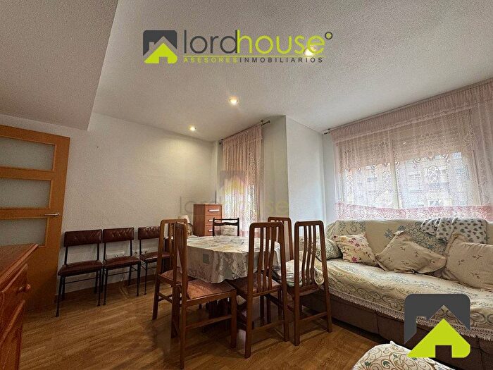 Casas en venta y pisos alquiler - 2