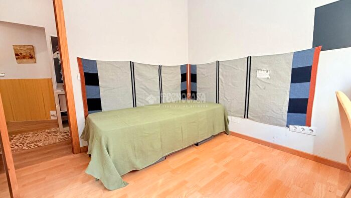 Casas en venta y pisos alquiler - 1