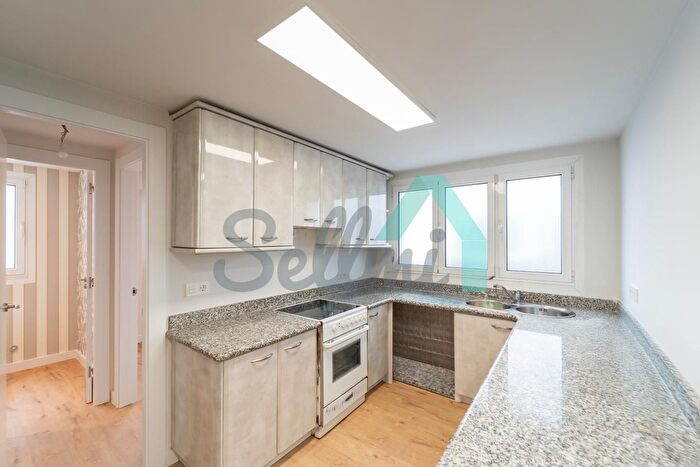 Casas en venta y pisos alquiler - 2