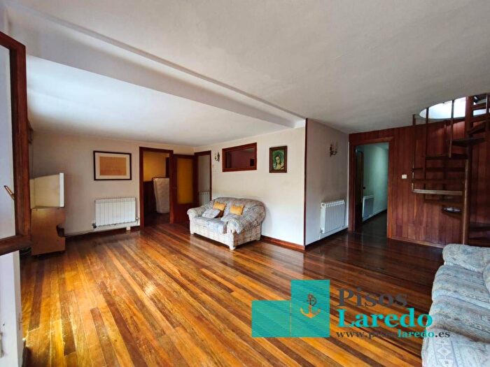 Casas en venta y pisos alquiler - 3